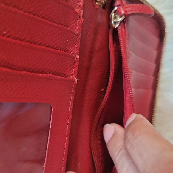 Coach Brown Signature Wristlet. - Picture 8 of 9
